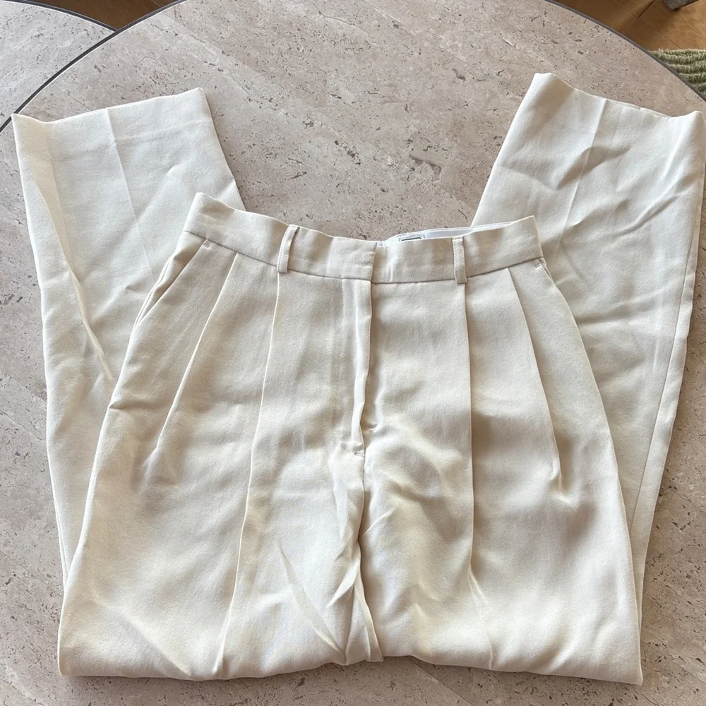 Toteme double-pleated tailored trousers
